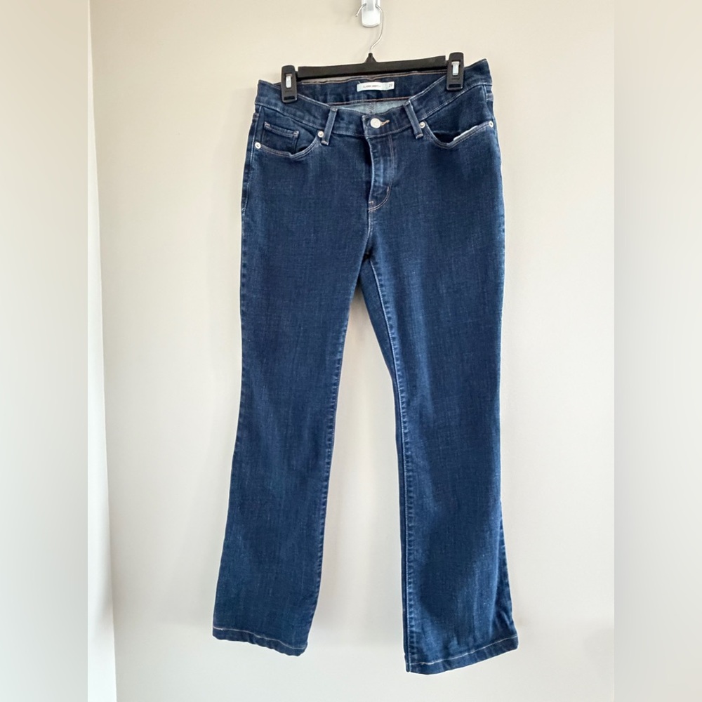Levi’s Women’s Classic Bootcut Dark Wash Blue‎ Jeans Stretch Denim 8M 29x32